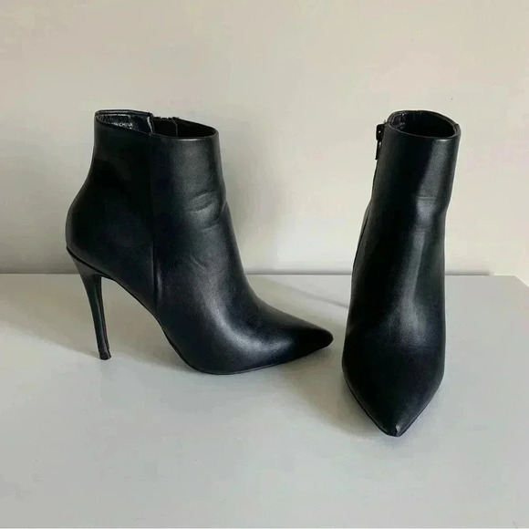 Stilettos High Heel Short Black Ankle Boots booties  - Size 6 - Picture 4 of 6